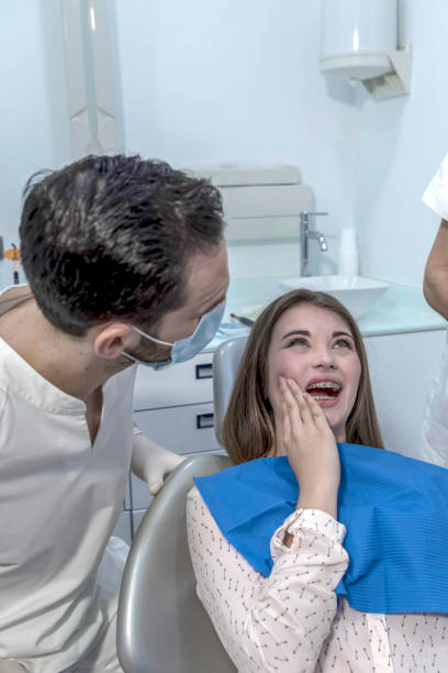 Best Weekend Emergency Dental Services in Valley Forge, TN